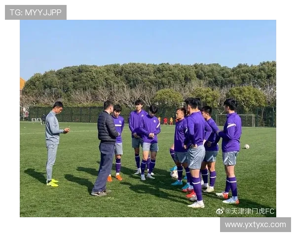 好消息！苗原高中锋张家鸣获伯恩利U21队试训机会展现潜力